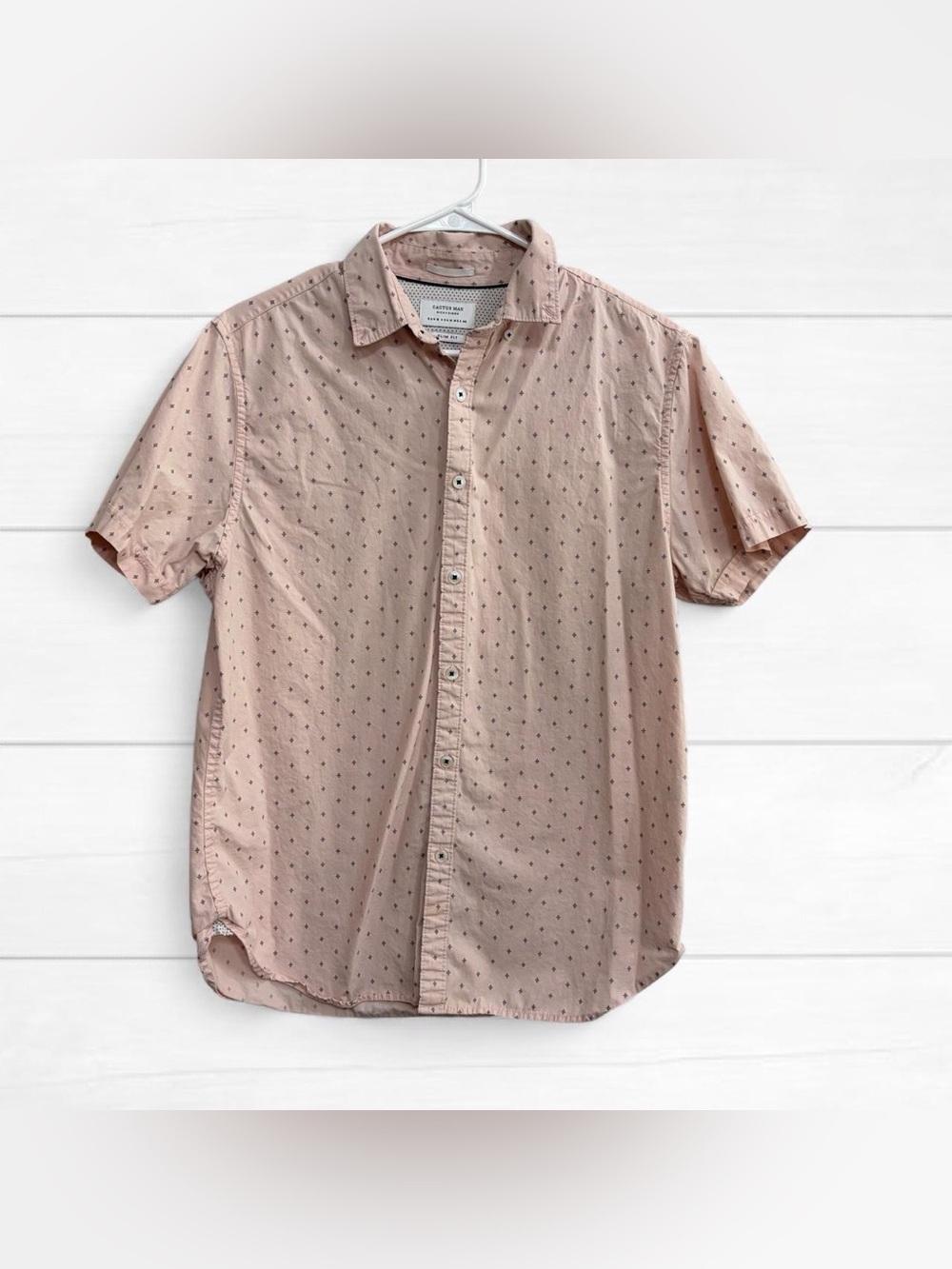 Cactus Man Men’s Short-Sleeve Button-Down Shirt in Dusty Rose with Micro Dot